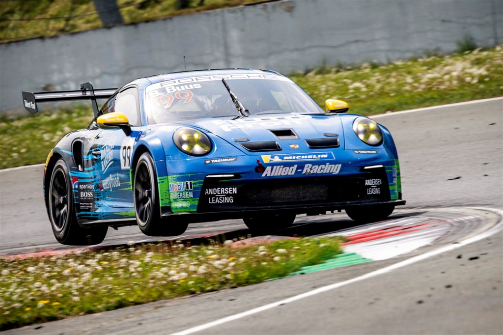 (Foto: PORSCHE, SRO MOTORSPORTS GROUP)